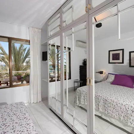 Daire En Primera Linea De Mar Altea